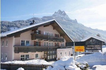 Italia Hotel Pozza di Fassa, Exteriorul